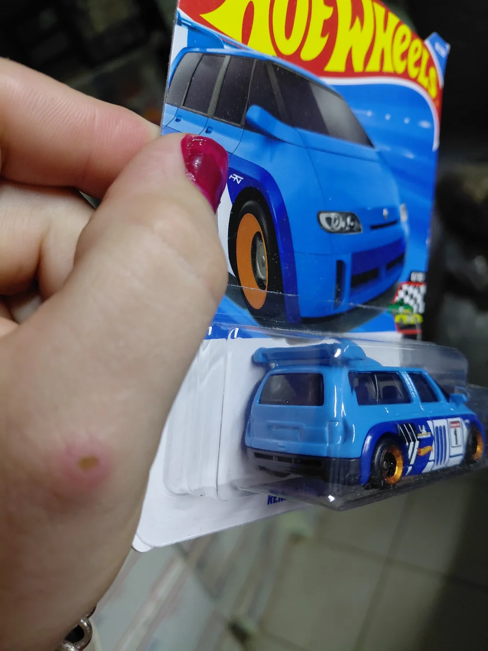 blue Hot Wheels Renault Espace F1 is part of the 2026 mainline collection, numbe